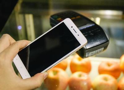 1299元高顏值！OPPO A37上手簡(jiǎn)評(píng) 讓人拿起就放不下的移動(dòng)支付設(shè)備